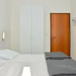 Apartment Comfy Flat For 6 Guests In Bibione-beahost