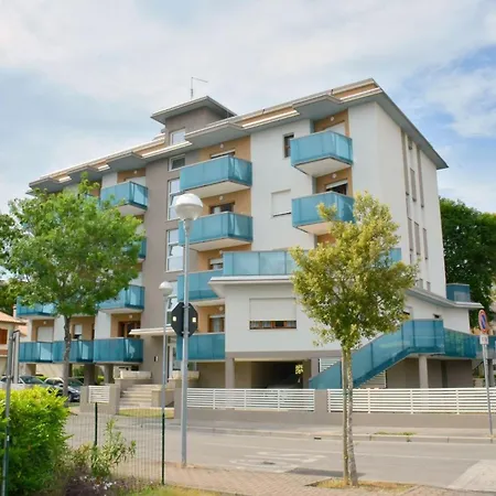 Daire Comfy Flat For 6 Guests In Bibione-beahost